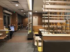 大堂-麦当劳(济泺路店)