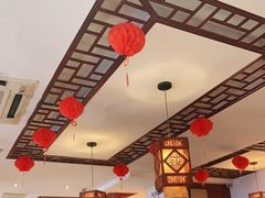 大堂-佬钱湾仔(衣裳街店)