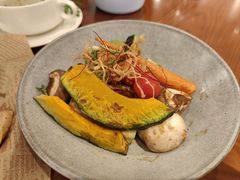 -灵意咖啡·西班牙美食(汕头金平万达广场店)