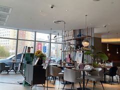 -必胜客(威高广场店)