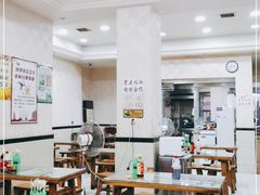 大堂-东北熏肉大饼(大学南路店)