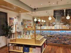-猫的天空之城概念书店(景德镇陶溪川店)