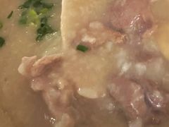 -洲心明记烧肉大粥(总店)