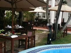 -La Villa French Restaurant