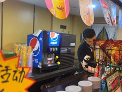 -至潮影城(庆春路锦和大厦店)