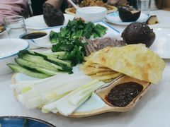 -东北酱骨饺子铁锅炖(万达总店)