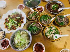 -周记翘脚牛肉