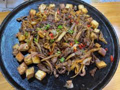 -老周炒拨拉(甘州总店)