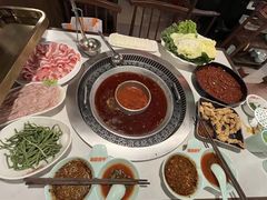 -晓宇重庆火锅(赛格国际购物中心店)