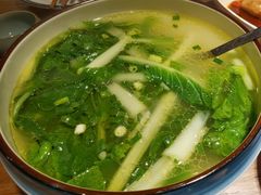-二孃鸡爪爪(东风路总店)