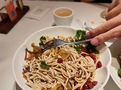 -小厨娘淮扬菜(江宁义乌江广创艺工场店)