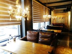 靠窗位-LYFATTI 莱芙缇(赣水路店)