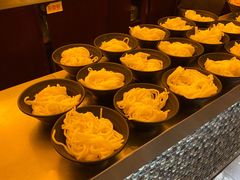 -昆明朗威酒店(昆明站火车站双桥夜市风情街店)