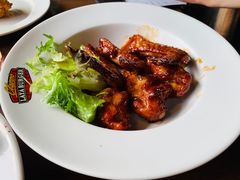 -拉亚汉堡经典餐厅(商城路店)