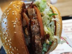 BBQ培根牛肉特堡-The Habit Burger Grill 哈比特汉堡(复兴soho店)