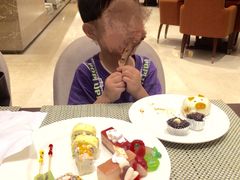 -南湖名都·景湖轩全日制餐厅·海鲜自助·东南亚风味·临湖而食