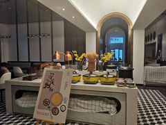-广州高铁南站亚朵酒店