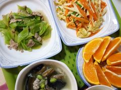-爱的果实月嫂育婴师(世纪东方店)