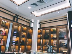 -回瑞眼镜·蔡司·依视路官方授权店(广益路万达店)