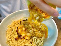 -裕兴记•蟹黄面馆(人民广场店)