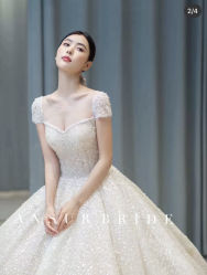 -莫小姐婚纱