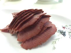 -七的湖·晚芳亭·阳澄湖农家菜·大闸蟹(莲花岛店)