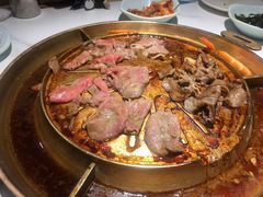 -猪啊牛呀羊啊铜盘烤肉(正大广场店)