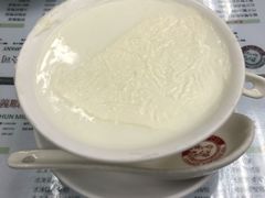-义顺牛奶公司
