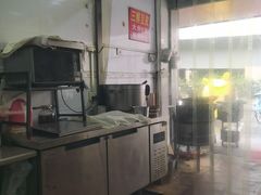 -中山牛肉肥肠粉面馆(军工社区店)