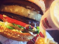 -The Habit Burger Grill 哈比特汉堡(复兴soho店)
