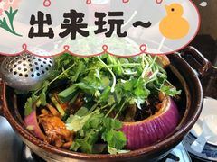 -胡须佬鸡煲四季火锅(海雅缤纷城店)