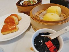 飘香榴莲酥-万龙洲海鲜(大兴绿地缤纷城店)