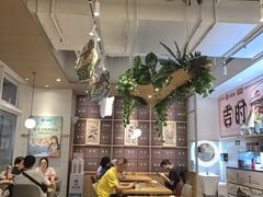 -必胜客(WOW昙华林店)