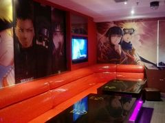 -唯爱KTV聚会餐厅(仙林东城汇店)