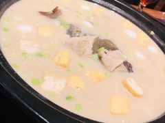 古法大鱼头白肺汤-上海会馆(香港名都店)