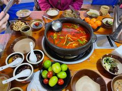 -贵厨酸汤牛肉(花果园国际中心店)
