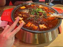 -三顾烤庐·烤鱼·烧烤·龙虾(奉贤店)