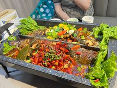 -集草轩·重庆麻辣烤鱼(西湖道店)