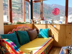 -四姑娘山阿巴郎·藏式花园餐厅