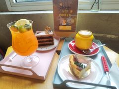 -W CAFE(甜爱路店)