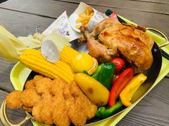 家庭烤鸡盛宴-Tangled Tree Tavern 老藤树食栈