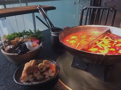 -湊湊火锅·茶憩(新中关购物中心店)