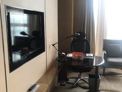 -天津梅江中心皇冠假日酒店