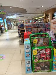-孩子王(静安大融城店)