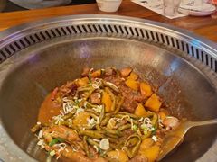 -山河屯铁锅炖(哈西站店)