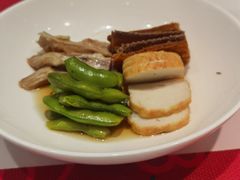-滩外滩·本帮江浙菜(新天地店)