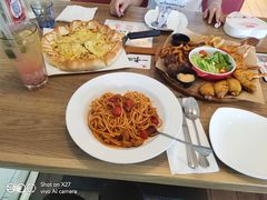 -必胜客餐厅(昆百大泰业城店)