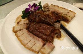 Premium Roast Meat Platter