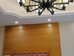 -香山湖家家宴(中山陵店)