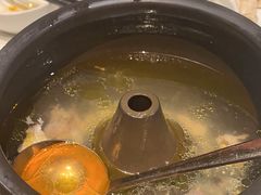 -云海肴·汽锅鸡·云南菜(天山百盛优客店)